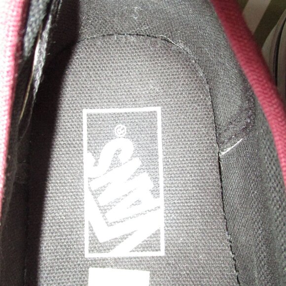 Vans Off the Wall Sneakers - Picture 11 of 13